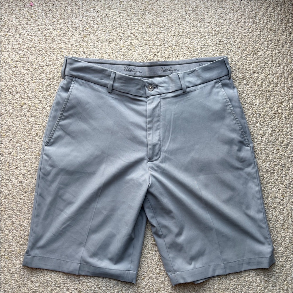 Walter Hagen Gray Golf Shorts. Size 11 Waist 34.